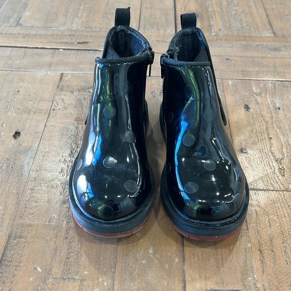 Zara black patent Minnie Mouse boots - Picture 4 of 8